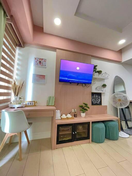Lovely Unit With Free Wi-Fi & Netflix I Across Naia T3 Airport Manila Exterior photo