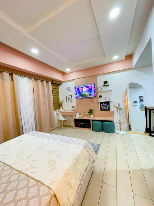 Lovely Unit With Free Wi-Fi & Netflix I Across Naia T3 Airport Manila Exterior photo